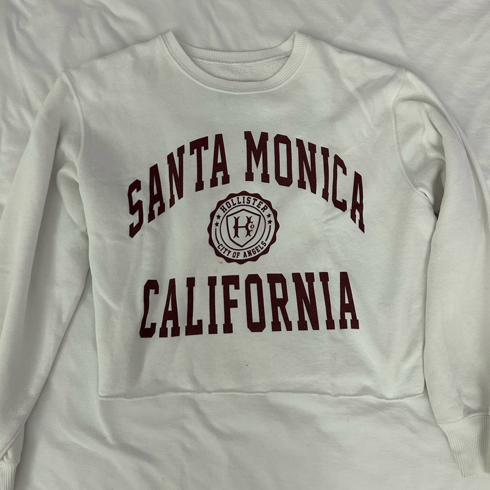 Cropped Crewneck